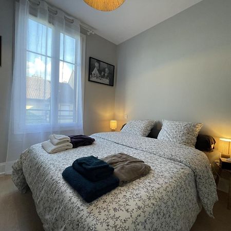 Le Treize Au Coeur Du Bouchon Apartamento Troyes Exterior foto