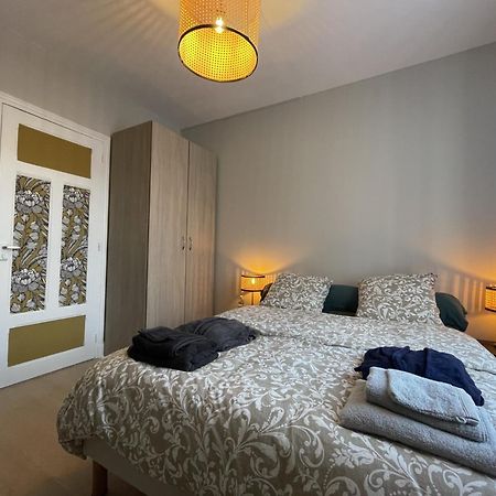 Le Treize Au Coeur Du Bouchon Apartamento Troyes Exterior foto
